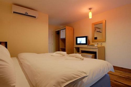 Jerung Hotel Кхаулак Экстерьер фото